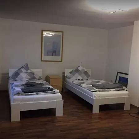 بيت ضيافة Pension Decker زيمدورف